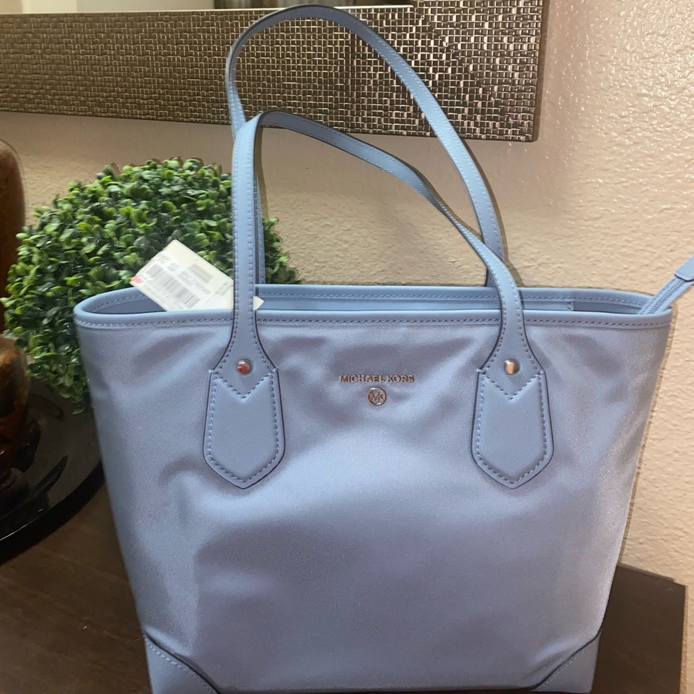 Michael kors tote bag
